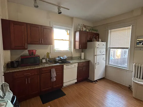 17 Hillside St #1, Roxbury Crossing, MA 02120