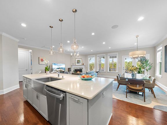 2nd image of 1856 Amberly Ledge Way