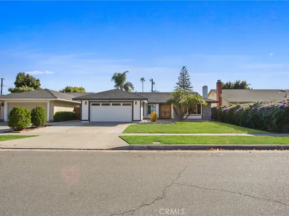 2717 Dayna St, Santa Ana, CA 92705