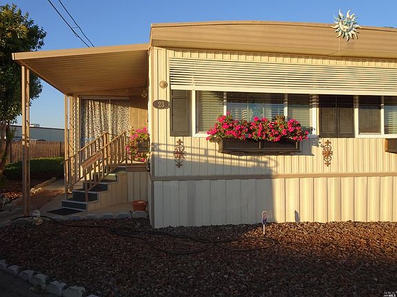 5th image of 23 Valencia Ct #23