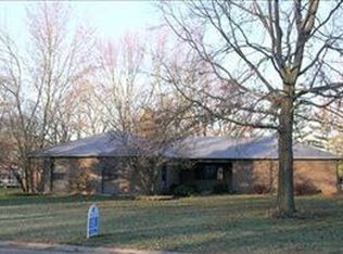 559 Towncrest Dr, Dayton, OH 45434
