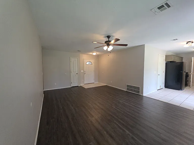 38 Burnett Cir — Photo 3