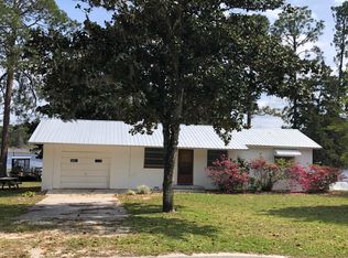 344 Lake Como Dr, Pomona Park, FL 32181
