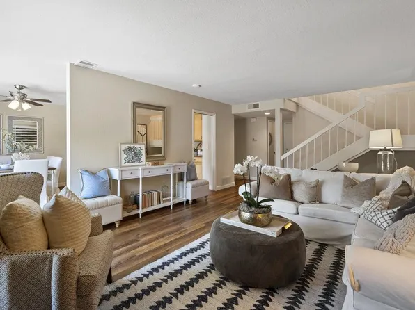 677 Libra Ln, Foster City, CA 94404