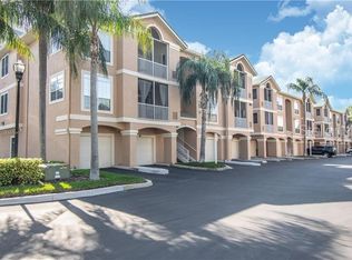 1102 Bay Club Cir #1102, Tampa, FL 33607