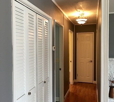 5th image of 904 West St