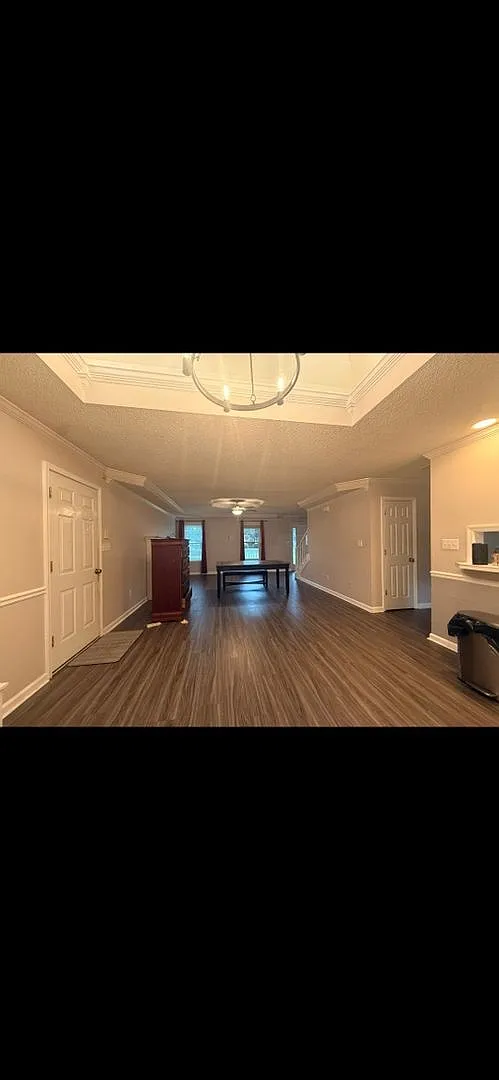 Spacious 3BR House in Auburn — Photo 2