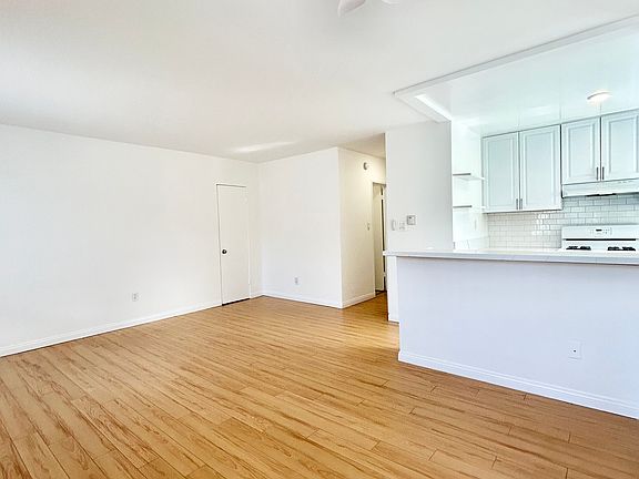 2nd image of 1534 10th St APT 9