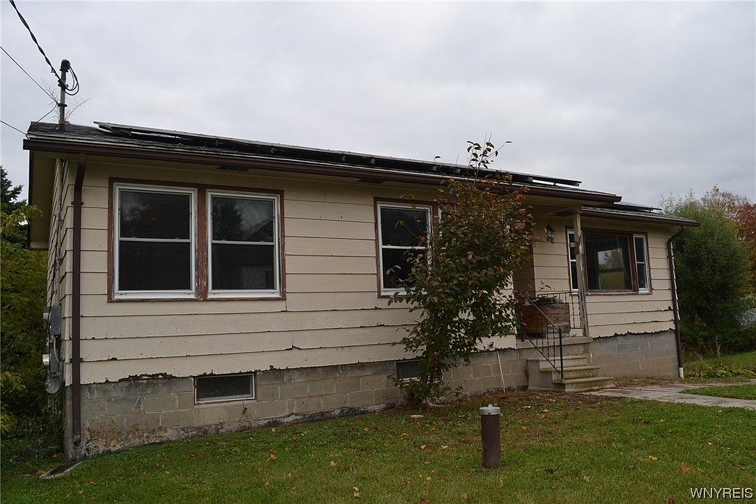 1367 Church St, Basom, NY 14013 Zillow
