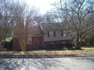 6629 Brookcrest Dr, Charlotte, NC 28210