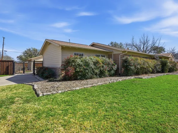 3720 Granada Dr, Fort Worth, TX 76118