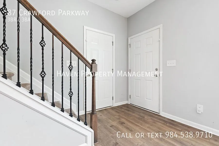 Minutes to Downtown Clayton - 3 Bedroom Home in Parkview! — Photo 4
