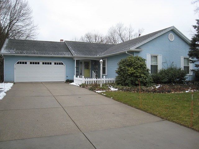 1st image of 18356 Coventry Ct