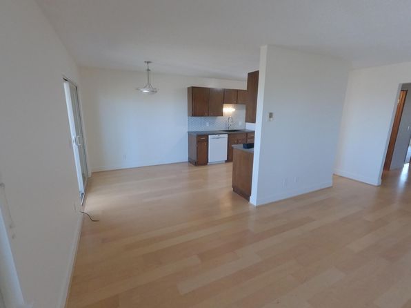 2727 NW Pettygrove St #5