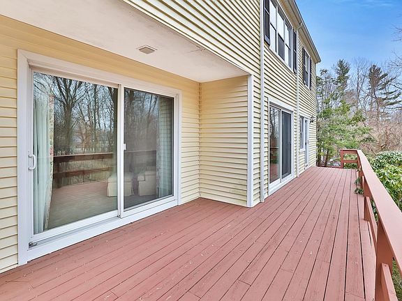 4th image of 16 Tamarack Way