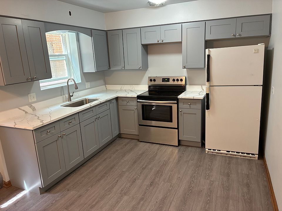 1st image of 1635 S Harlem Ave APT 1W