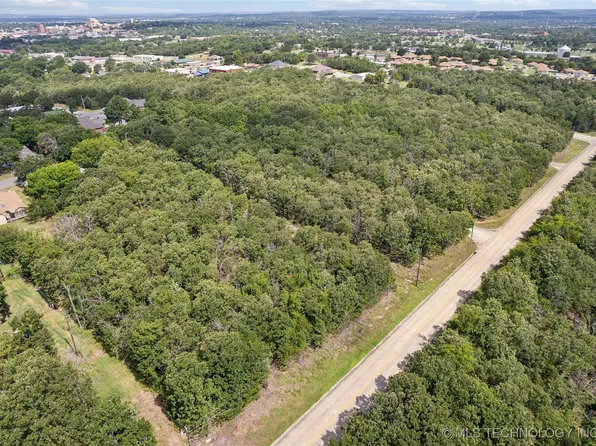 S 17th St, McAlester, OK 74501