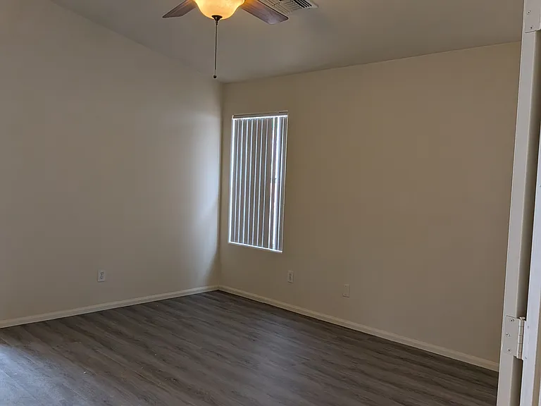 5444 N Ormondo Way — Photo 11