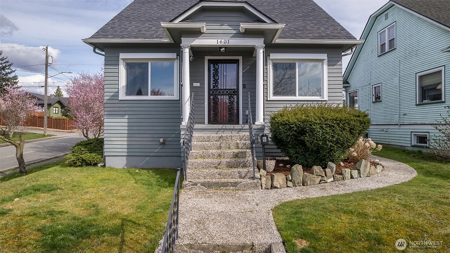 1601 Virginia Avenue photo 1