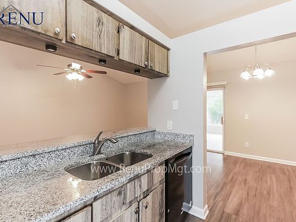 4th image of 8311 Iberia Pl