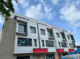 433 E 3rd St #103A, North Vancouver, BC V7L 1G3