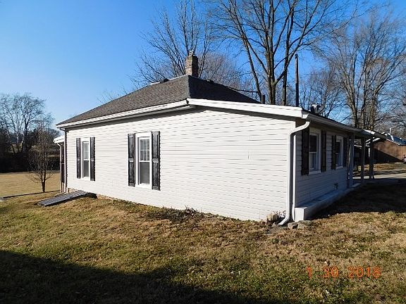 5th image of 407 N Mill St