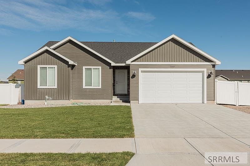 1st image of 3845 E Slate Dr