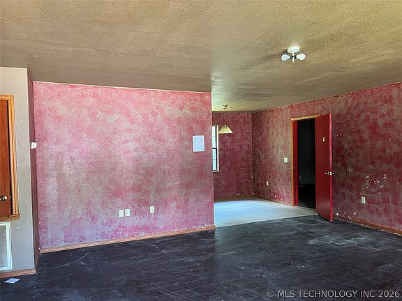 4th image of 311 David Walker Ln