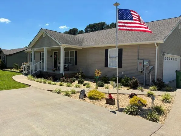 83 Caleb Dr, Mayfield, KY 42066