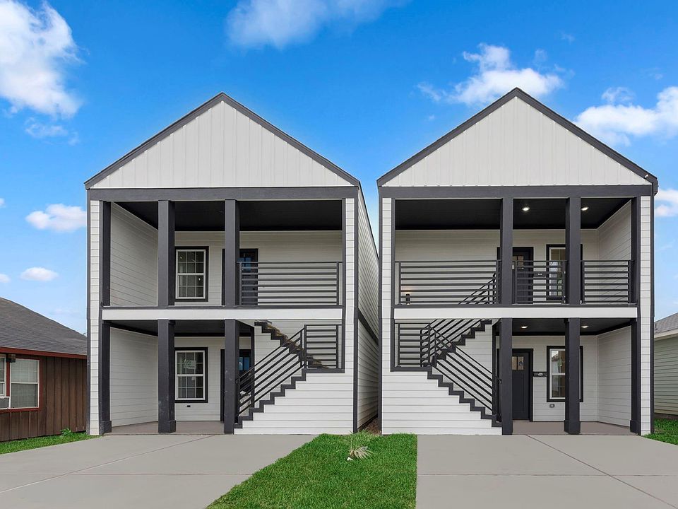 1st image of 428 Rhode Is