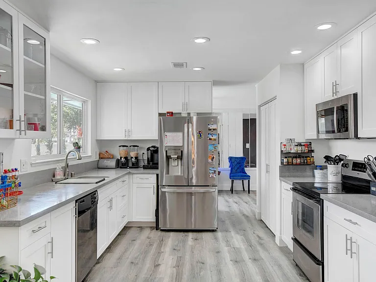 2660 S Bronco St — Photo 14