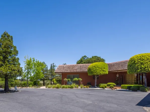 14425 Liddicoat Dr, Los Altos Hills, CA 94022