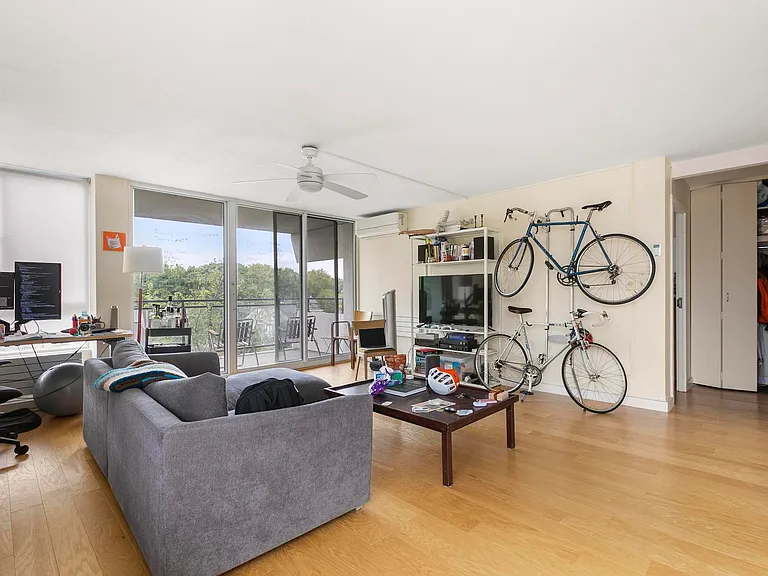 60 Babcock St #42 — Photo 7