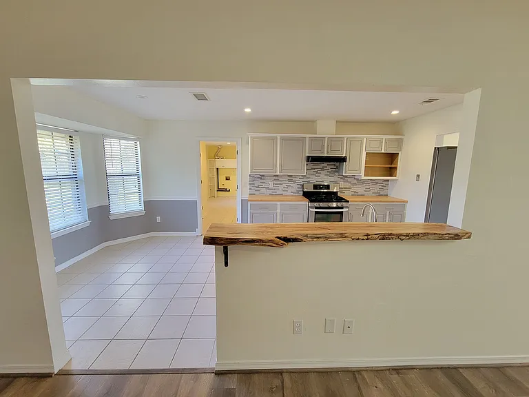 1306 Pine Hill Cir — Photo 12