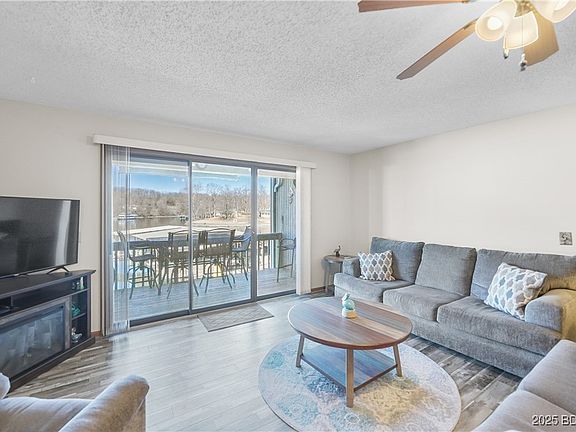 3rd image of 6570 Pelican Dr Unit 401