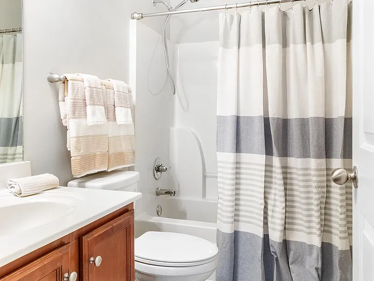 5226 Cloister Dr — Photo 22