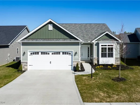 14591 Baywood Ln, Strongsville, OH 44136
