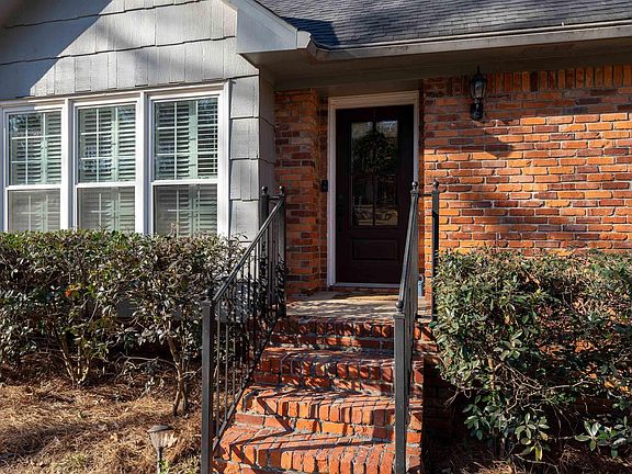3rd image of 2345 Mountain Oaks Ln
