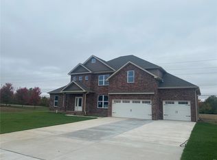 1603 Shadow Rdg, Columbia, IL 62236