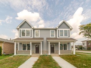 7305 W 61st Pl, Summit, IL 60501