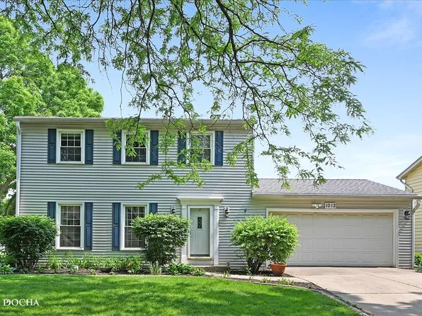 1012 Bainbridge Dr, Naperville, IL 60563