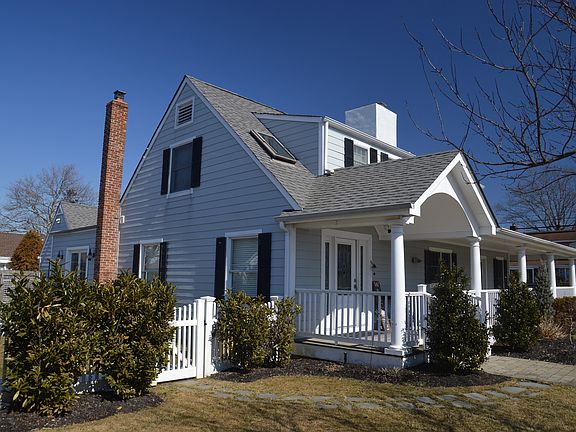3rd image of 191 Cedar Shore Dr