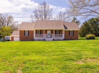 17060 Clydesdale Rd, Amelia Court House, VA 23002