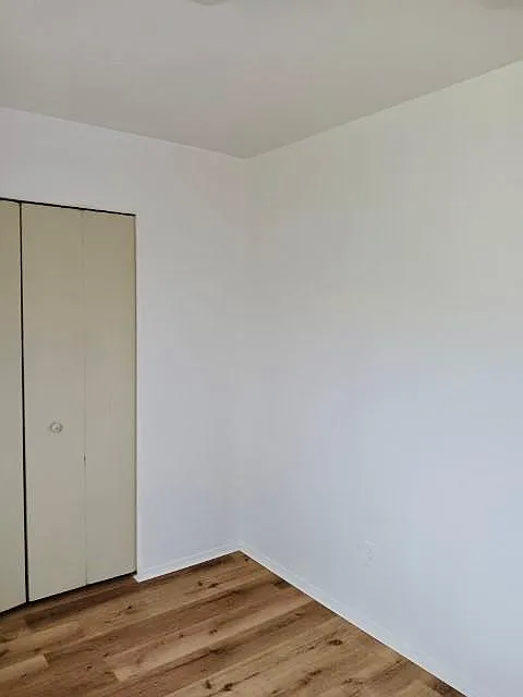 3 bed, 1030 sqft, $1,520 — Photo 4