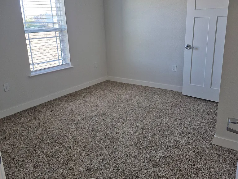 Canyon Place — Photo 9