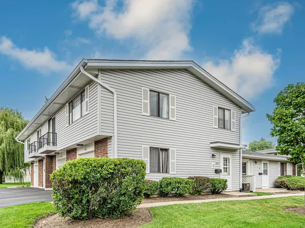 225 Barcliffe Ln Unit 225, Schaumburg, IL 60194