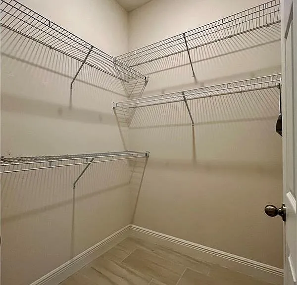 6400 Nevis Ct — Photo 17