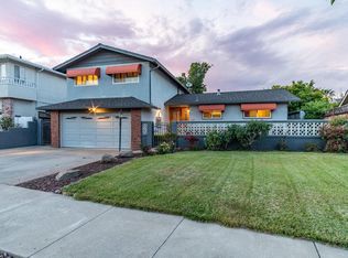 1341 Fernwood Ln, Gilroy, CA 95020