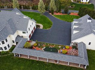 1356 Spruce St, Suffield, CT 06078