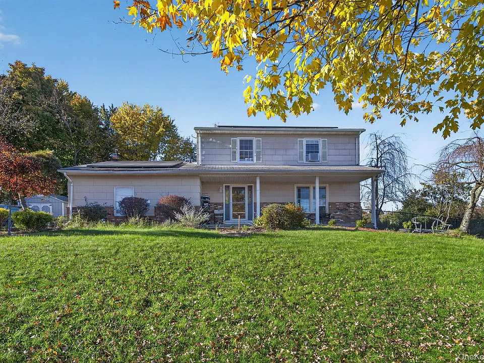132 Neptune Dr
